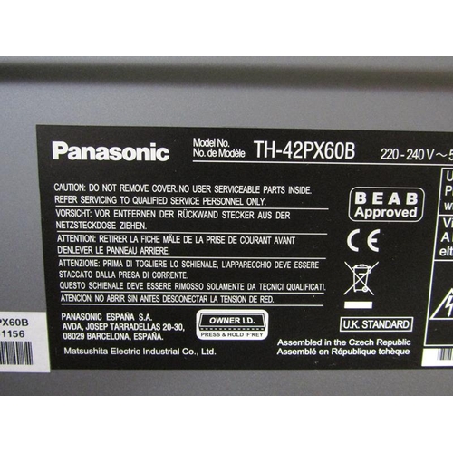 763 - LARGE PANASONIC TV