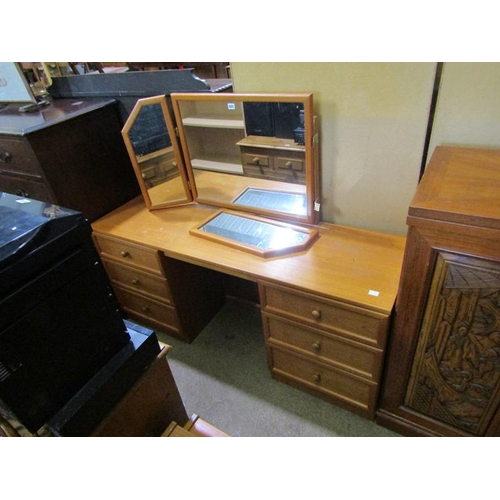 825 - TEAK DRESSING TABLE