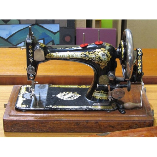 891 - SPIRIT LEVEL; VINTAGE SEWING MACHINE