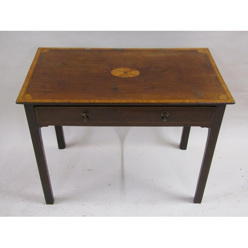 256 - A late Georgian mahogany satinwood crossbanded and ebony line inlaid side table with oval table top ... 