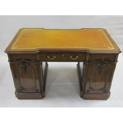 267 - An Edwardian, mid Georgian style, pedestal desk, Hobbs & Co, London, with carved and moulded with br... 