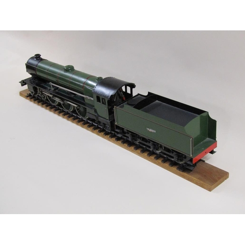 1 - A live steam scratch built 4-6-2 locomotive 2.5'' gauge, and tender, locomotive 64cm l, tender 36cm ... 