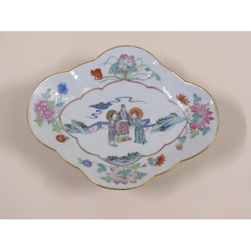 133 - A 19c Chinese famille rose comport of quatrefoil form, the bowl on an oval base and decorated with t... 