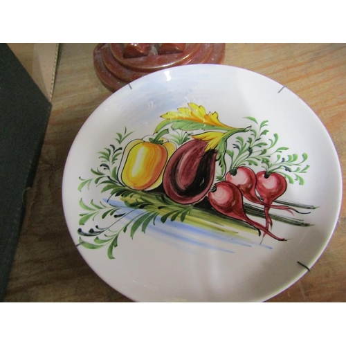 78 - SET OF ITALIAN MAJOLICA VEGETABLE PLATES