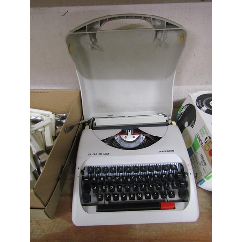 99 - SILVER REED TYPEWRITER