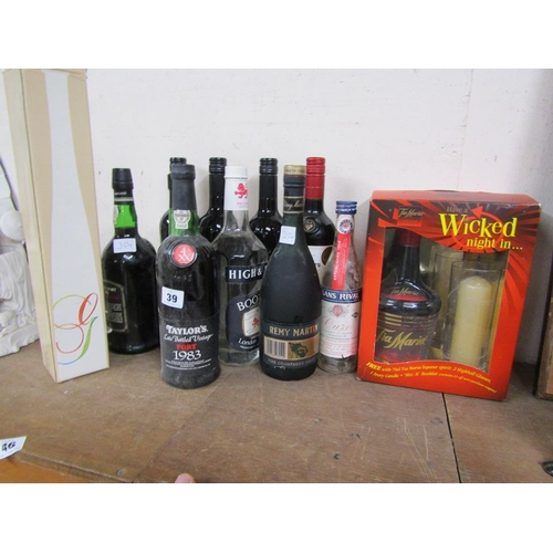 39 - COLLECTION OF ALCOHOL TO INCL. PORT