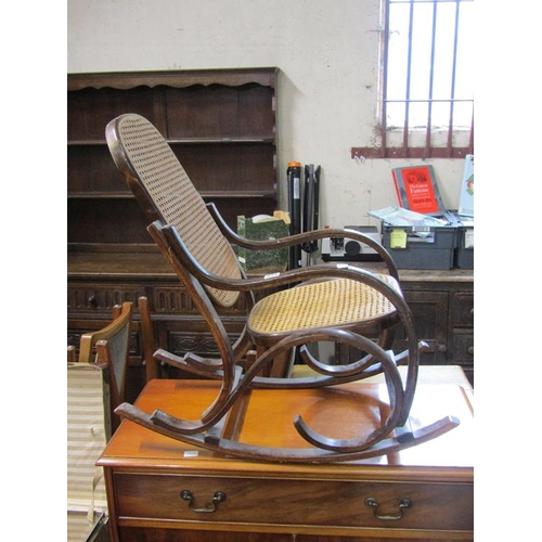 522 - VINTAGE CHILDS ROCKING CHAIR