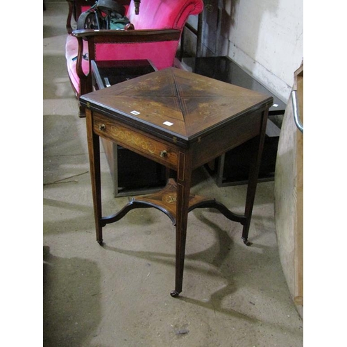 580 - VICTORIAN ENVELOPE CARD TABLE