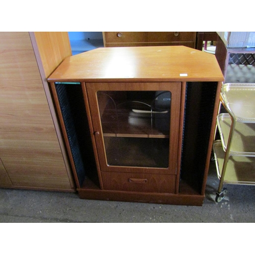 716 - STEREO CABINET