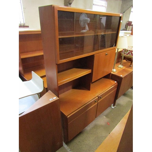 735 - TEAK WALL UNIT