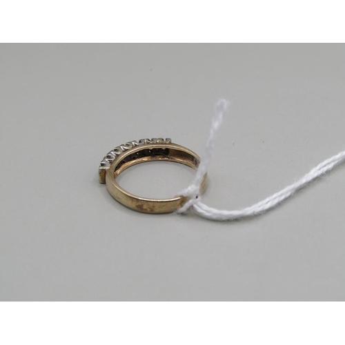 1365 - 9ct GOLD DIAMOND RING SIZE L