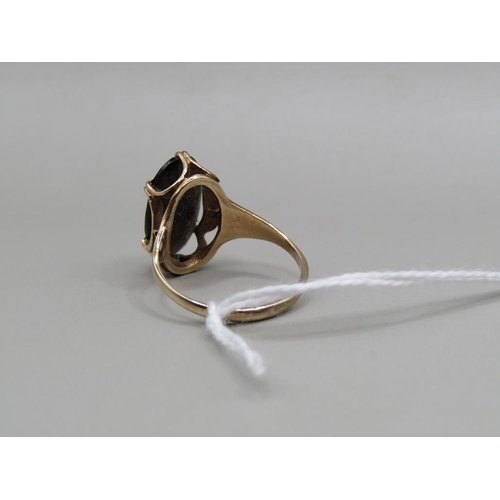 1401 - 9CT GOLD STONE SET RING, SIZE P