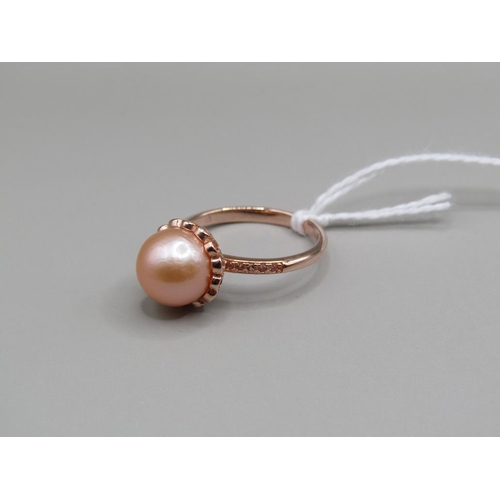 1433 - GOLD ON SILVER NATURAL COLOUR PEARL RING, SIZE P 1/2