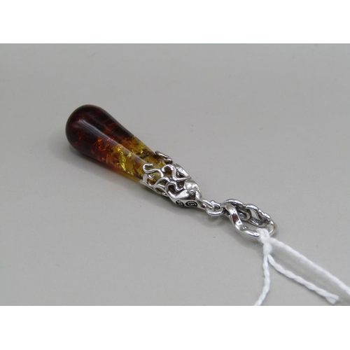 1459 - SILVER AMBER DROP PENDANT