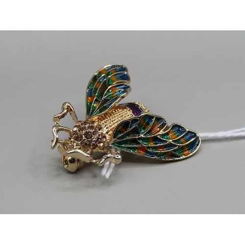 1465 - ENAMEL BEE BROOCH WITH CRYSTALS