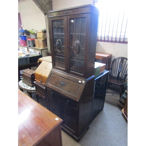 581 - 1930'S OAK BUREAU BOOKCASE