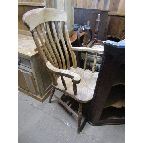 590 - WINDSOR ARMCHAIR