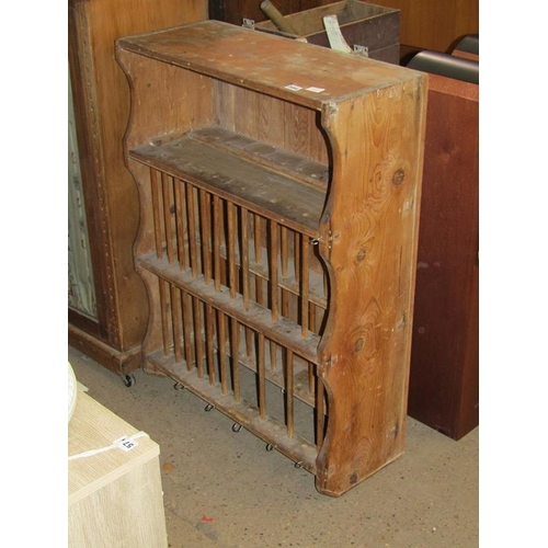 594 - VICTORIAN PINE PLATE RACK