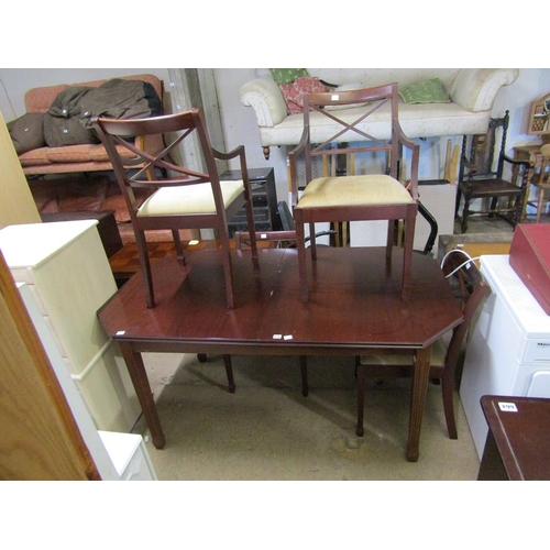 678 - MAHOGANY DINING TABLE AND CHAIRS