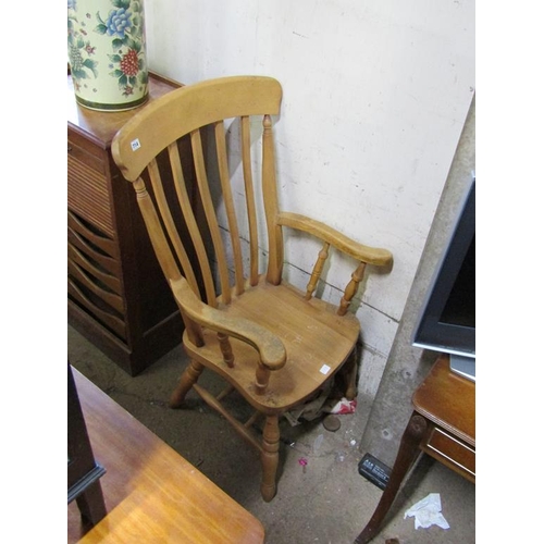 714 - WINDSOR ARMCHAIR