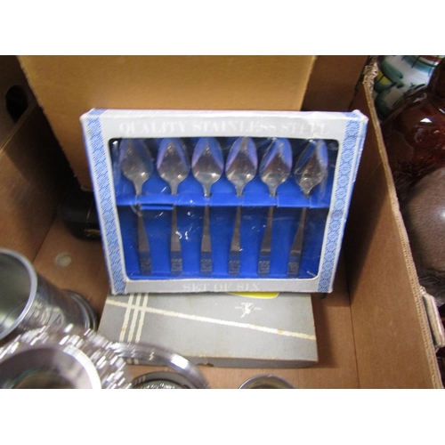 299 - BOX OF MIXED SILVER PLATE AND CUTLERY