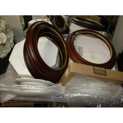 359 - COLLECTORS PLATES AND FRAMES