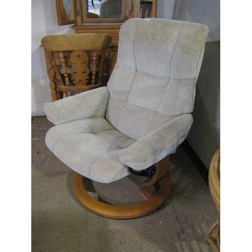 703 - UPHOLSTERED SWIVEL CHAIR