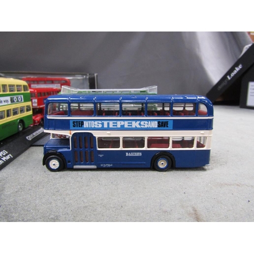 1212 - COLLECTION OF DIECAST AND OO GAUGE MODELS