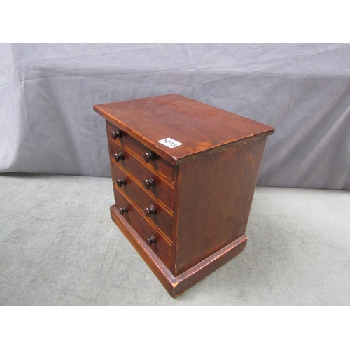 1273 - VICTORIAN FOUR DRAWER DESK TOP CHEST, 32CM H