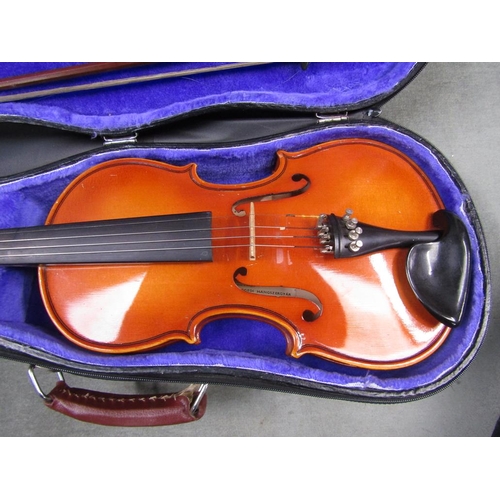 1284 - CASED VIOLIN