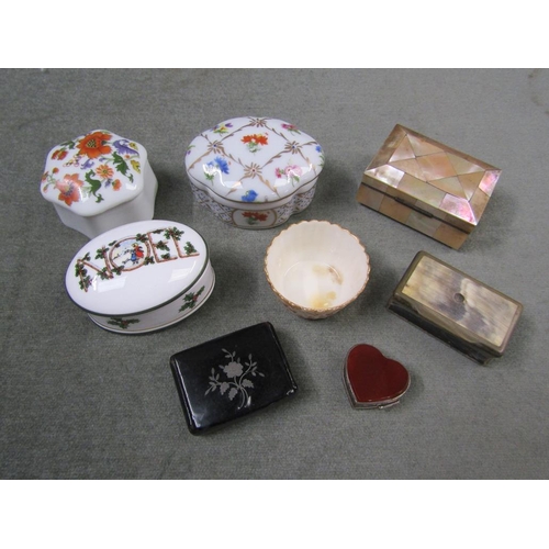 1789 - COLLECTION OF PORCELAIN AND OTHER BOXES