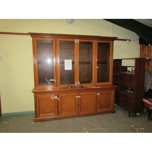 1869 - EDWARDIAN OAK LIBRARY BOOKCASE, THE UPPER GLAZED SECTION DENTIL MOULDED CORNICE, GLAZED AND SUPPORTE... 