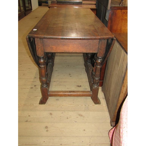 1899 - PERIOD OAK OVAL 17C STYLE GATELEG TABLE, 142CM W