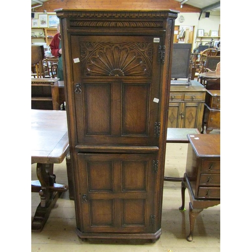 1928 - 20C OAK PANELLED STANDING CORNER CUPBOARD, 160CM W, 70CM H