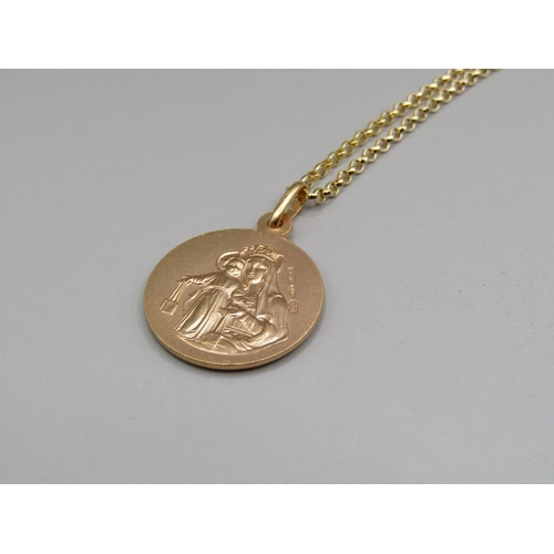 1577 - 9ct GOLD HOLY MOTHER PENDANT AND CHAIN