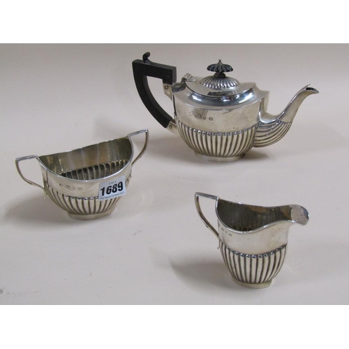 1689 - SILVER BACHELORS THREE PIECE TEA SERVICE 14.7oz, TEAPOT 22cms w