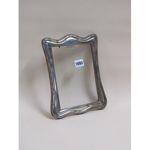 1693 - SILVER MOUNTED SERPENTINE PHOTOFRAME - 25cms H