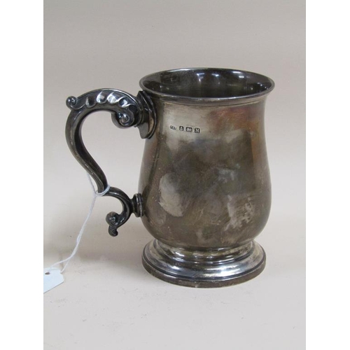 1700 - SILVER TANKARD 10.5oz