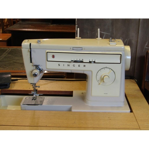 602 - SINGER SEWING MACHINE