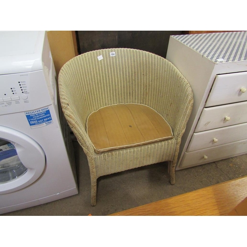 724 - LLOYD LOOM TUB CHAIR