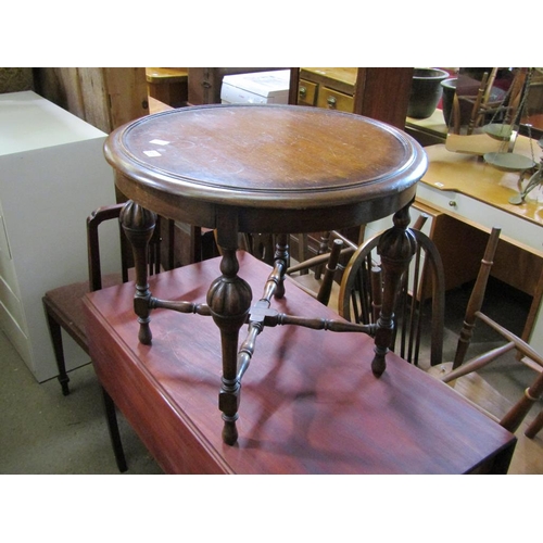 815 - 1930s OAK OCCASIONAL TABLE