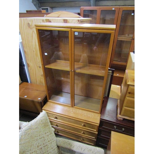 823 - TEAK WALL UNIT