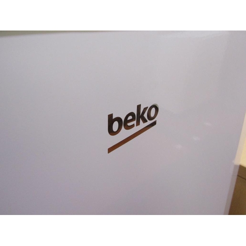 831 - BEKO FREEZER