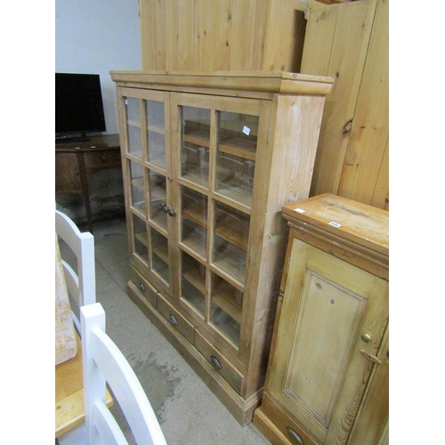 885 - VICTORIAN PINE CUPBOARD