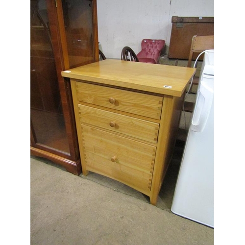 890 - PINE THREE DRAWER CHEST