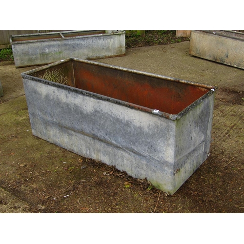 937 - WATER TROUGH