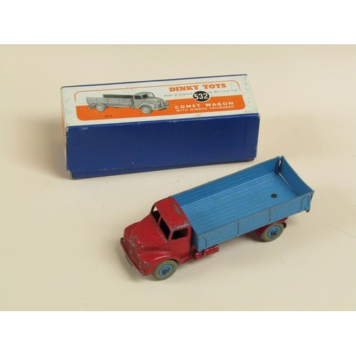 1276 - DINKY TOYS BOXED COMET WAGON WITH HINGED TAIL BOARD NO. 532