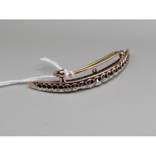 1322 - GOLD DIAMOND SET CRESCENT BROOCH - 5cms L