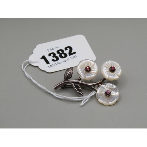 1382 - SILVER MOTHER OF PEARL AND GARNET SET BROOCH