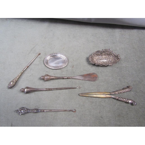 1457 - SMALL COLLECTION OF SILVER - BUTTON HOOKS, GLOVE STRETCHERS, SHOE HORN ETC